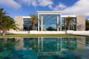 High-End Villa in Hafennähe