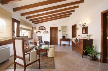 Mallorca, North, Pollenca, Hotels & Restaurants
