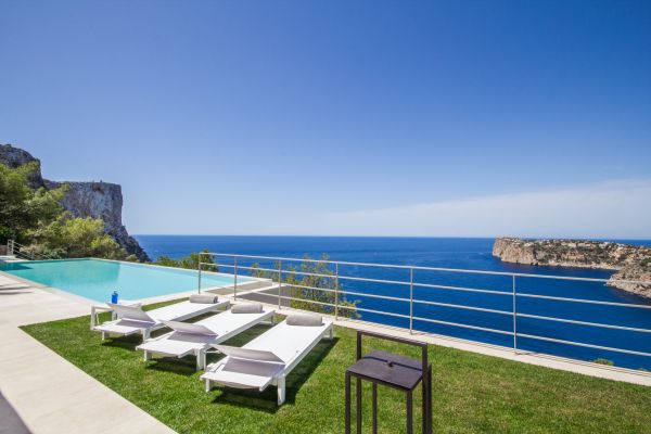 Why Mallorca’s ocean views are worth millions
