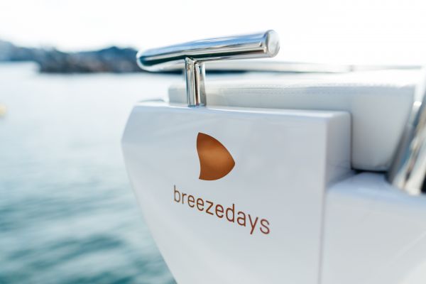 Breezedays Private Cruise
